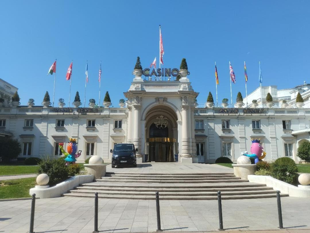 "Chalet Marie Louise" Logement 3 Etoiles Dans Une Maison De Ville A 400M Du Centre Ville Экс-ле-Бен Экстерьер фото